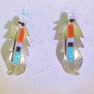 NATIVE AMERICAN INDIAN EARRINGS (ZUNI or HOPI)